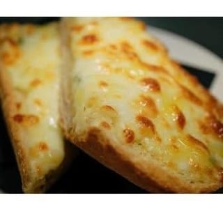 Cheesy Garlic Bread (Catering)